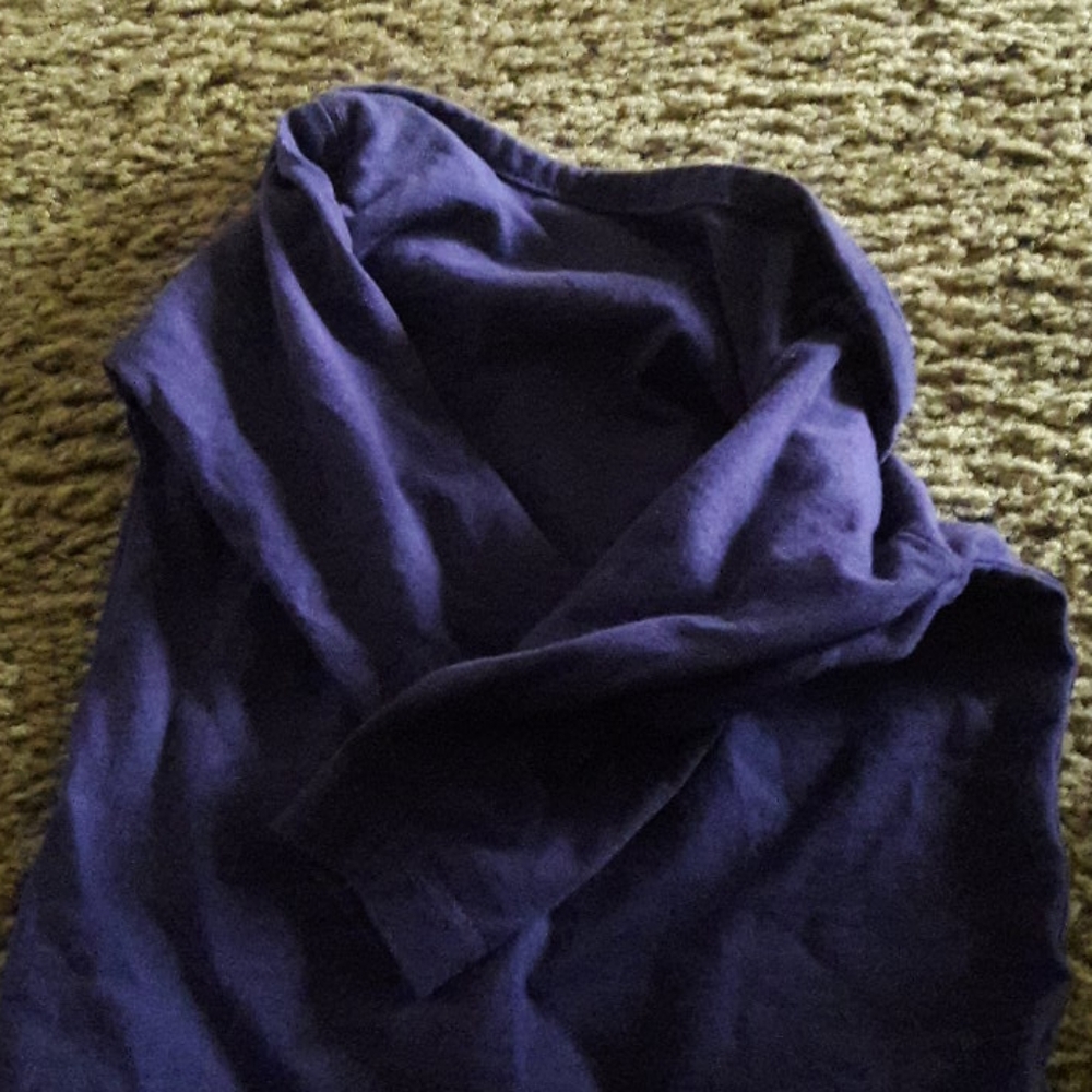 Raven's onesie, great for a boy or girl GUC - Picture 4 of 4